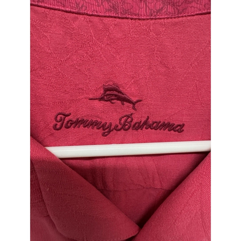 Tommy Bahama Mens Large Pink 100% Silk Jacquard Short Sleeve Camp Shirt T321440 - Picture 2 of 10
